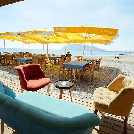 Otel Risus Park 3*