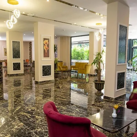 Risus Park Otel