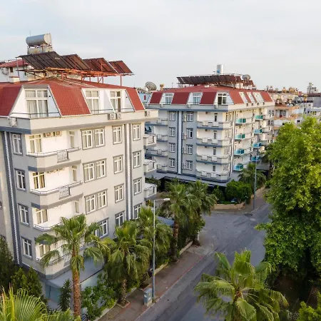 Otel Risus Park 3*