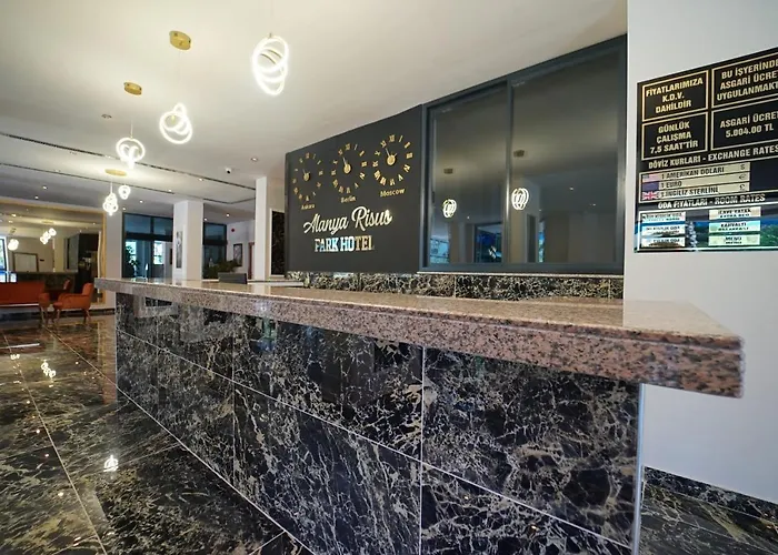 Risus Park 3*