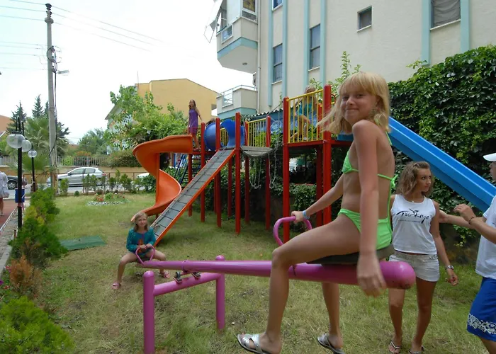 호텔 Risus Park 3*