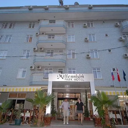 Отель Risus Park