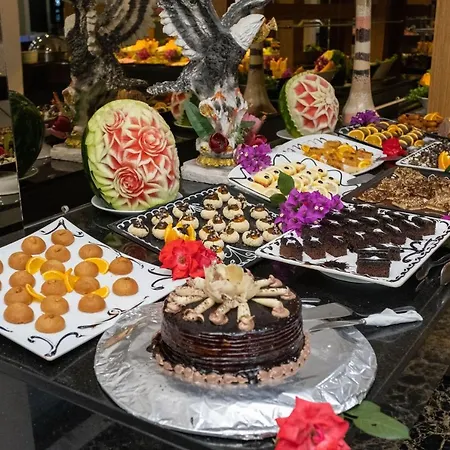 Risus Park Hotell 3*