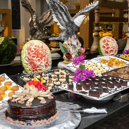 Risus Park Hotell 3*